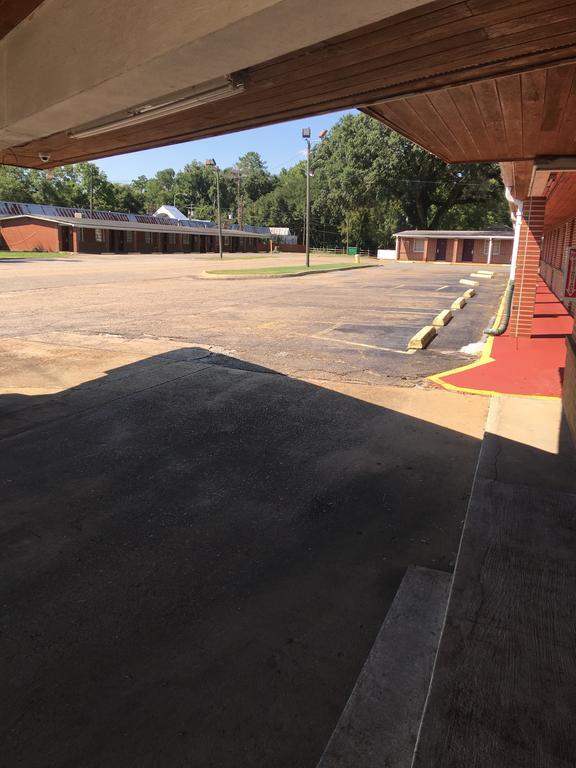 Best Value Inn Motel Sandusky Marianna Exterior photo