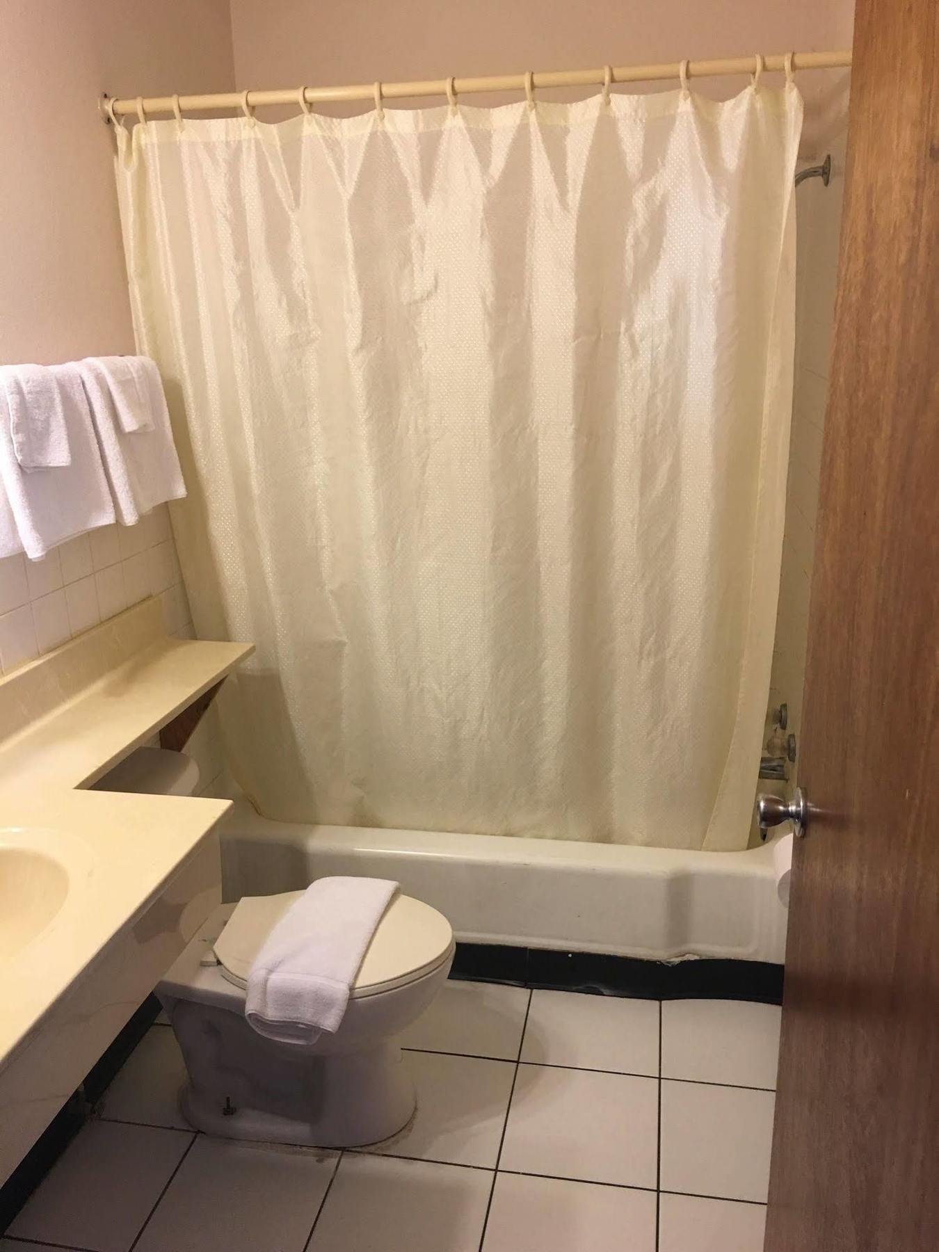Best Value Inn Motel Sandusky Marianna Exterior photo