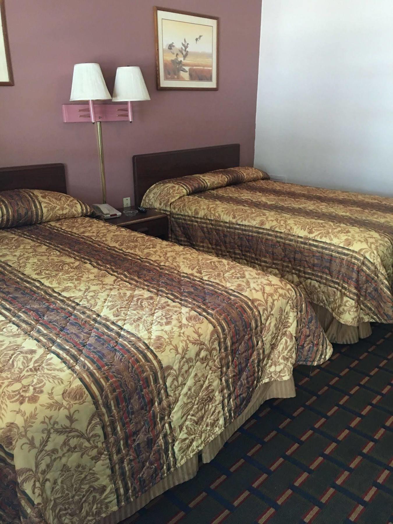 Best Value Inn Motel Sandusky Marianna Exterior photo