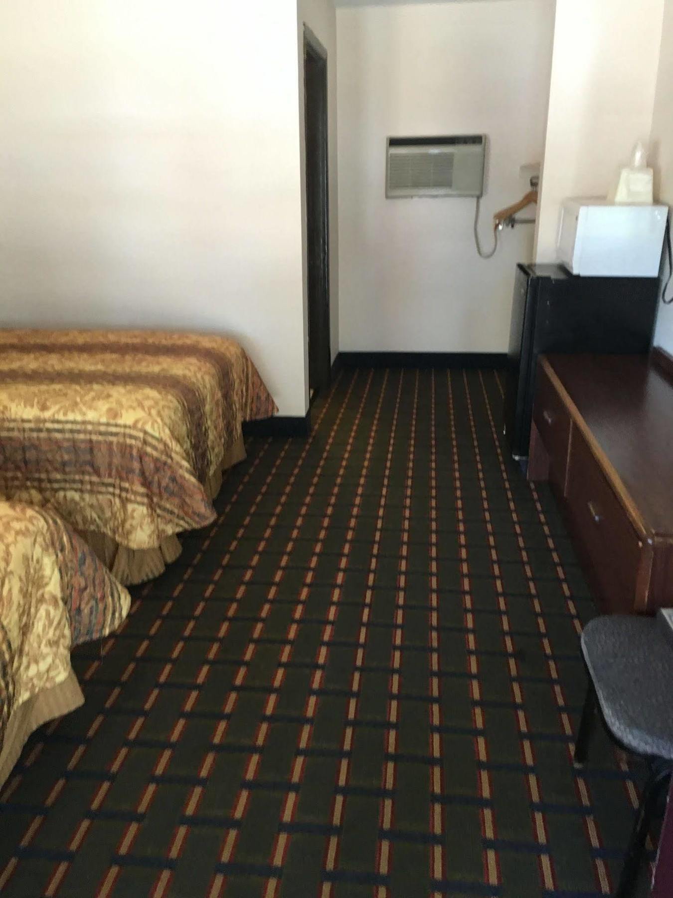 Best Value Inn Motel Sandusky Marianna Exterior photo